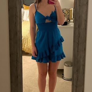 Beautiful blue, summer dress in a size small
